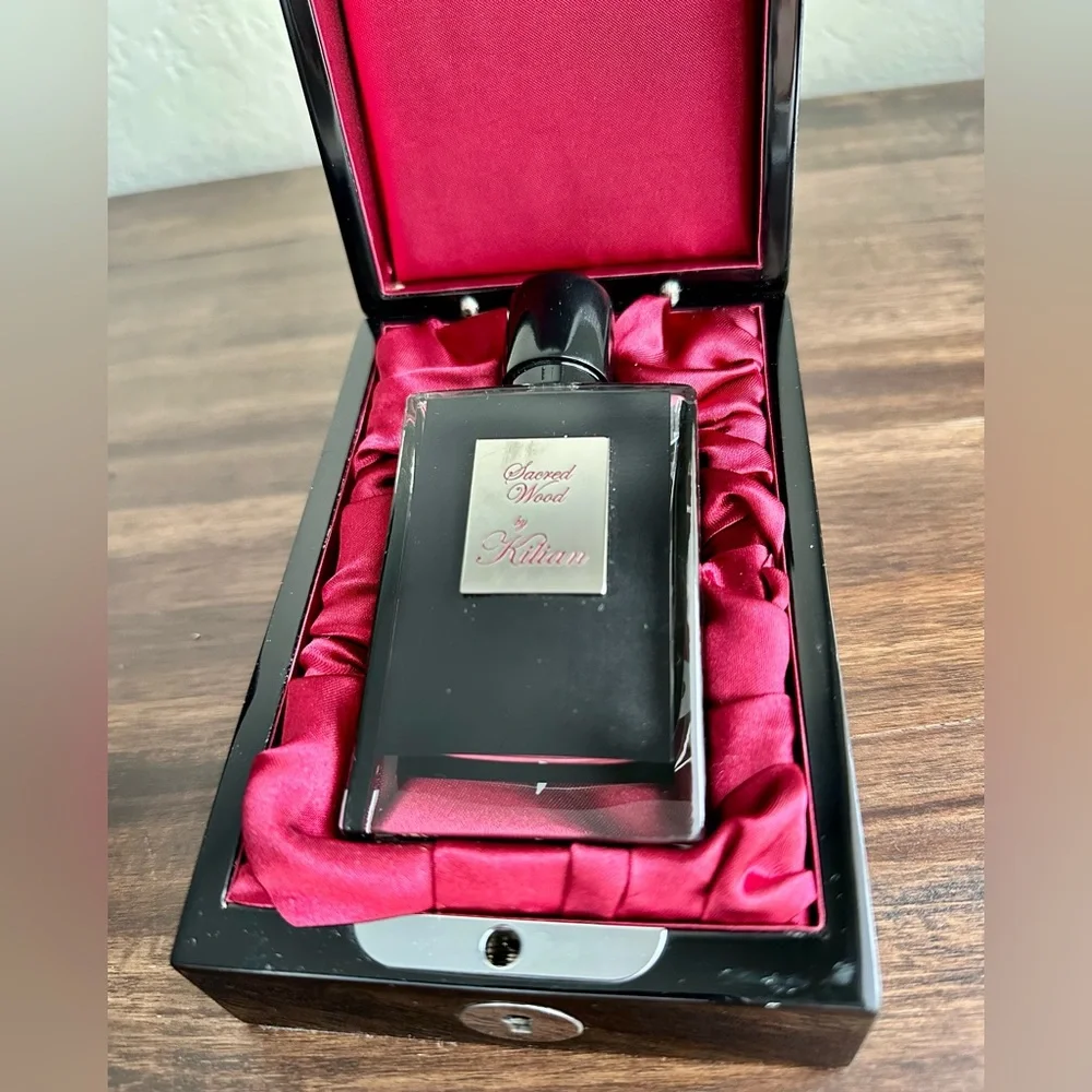 SIGNED Sacred Wood by Kilian Perfume in Elegant Box - Picture 2 of 10